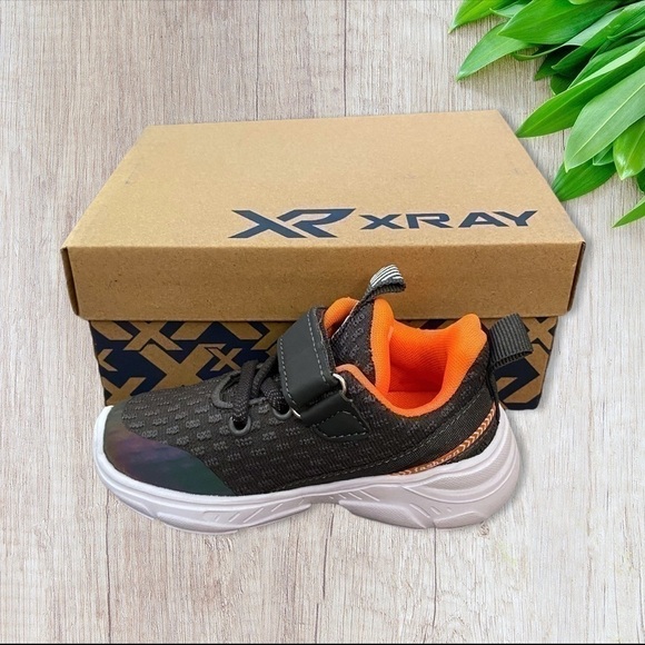 Xray Miles Knit Sneaker in Dark Gray 6M - Picture 9 of 10